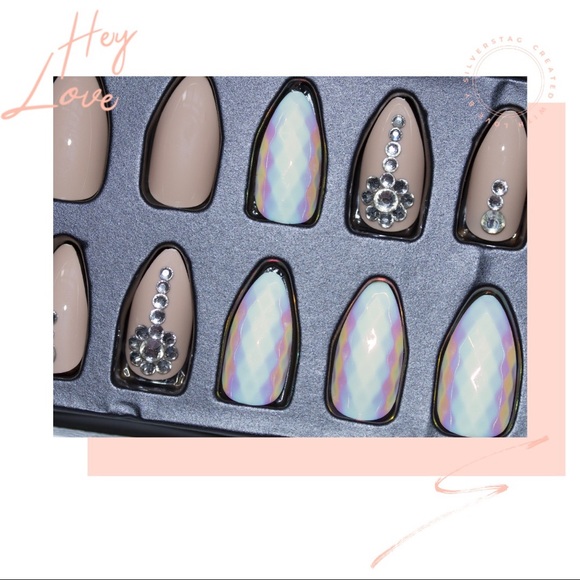 COPY - Press on Nails Glamorous - Picture 11 of 16